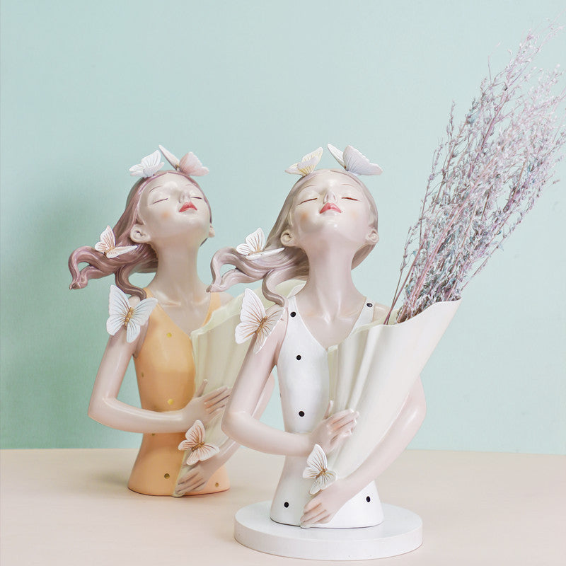 Butterfly - Girl Flower Vase Ornaments: Encounter Romantic Home Decor 💐