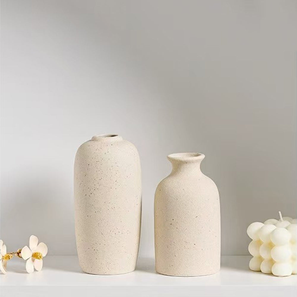 Minimalist Ceramic Vases: Encounter the Aesthetics of Life 🤍