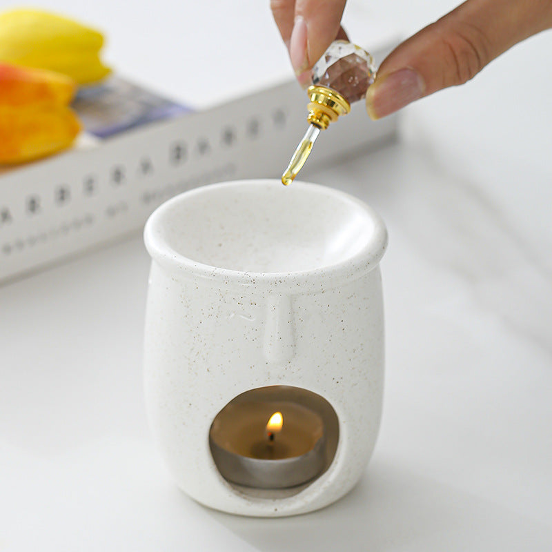 White Ceramic Aromatherapy Candlestick: Unlock a Cozy Time🕯️