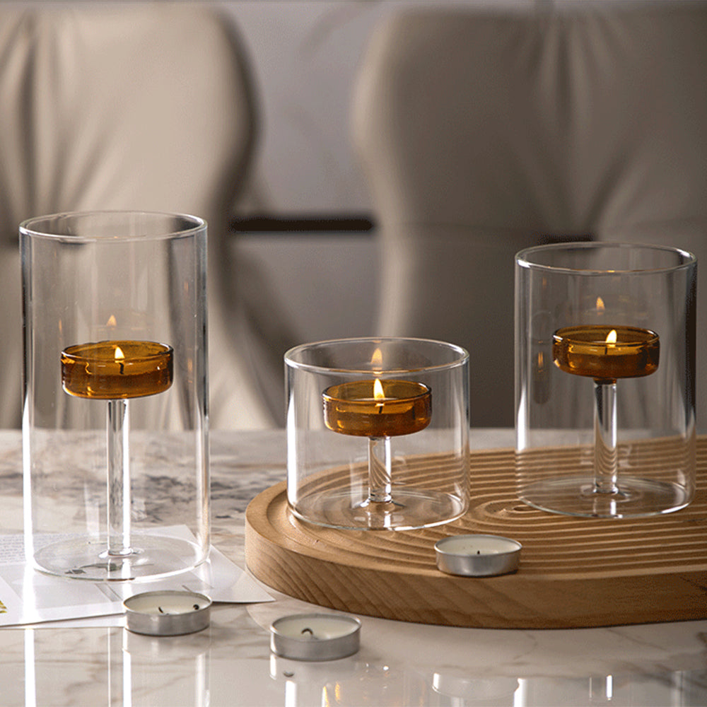 Transparent Glass Candlesticks: Illuminate Romantic Moments 🕯️A set of 3 candlesticks.
